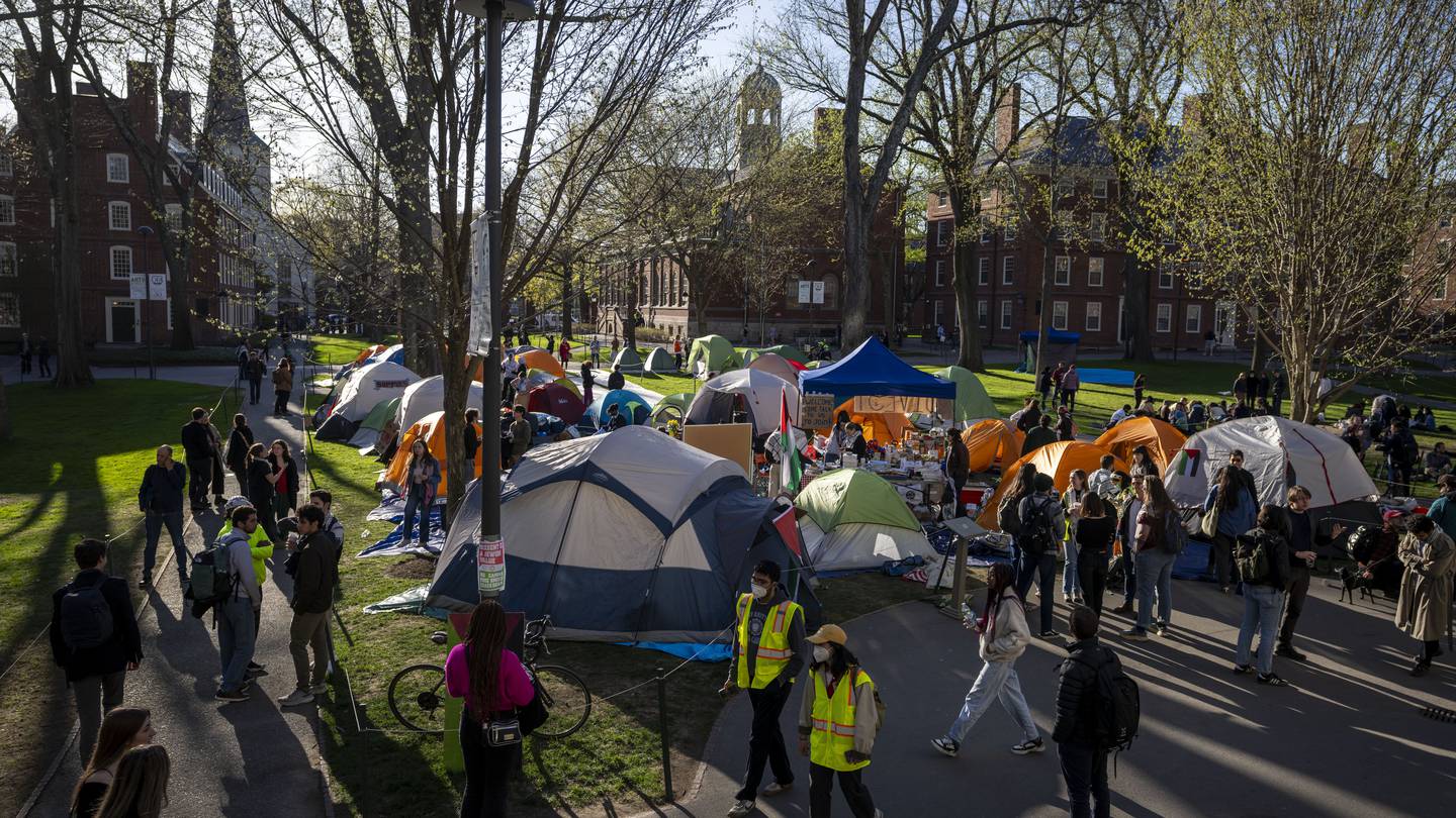 Harvard, MIT leaders call on protesters to stop encampments on campuses