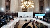 Sin dictamen: se prolongan las exposiciones y el debate por la Ley Bases y el paquete fiscal - Diario Hoy En la noticia