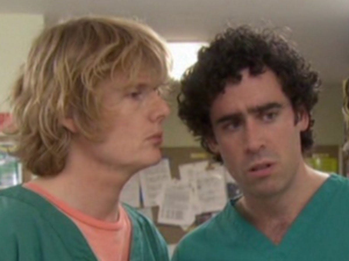 Cult Channel 4 sitcom Green Wing receives surprise 20th anniversary revival