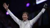 Cheung defends foil title and wins Hong Kong's third-ever gold