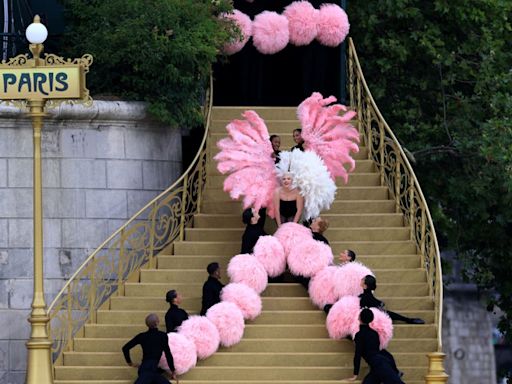 Lady Gaga pone el cabaret en la ceremonia inaugural de París 2024