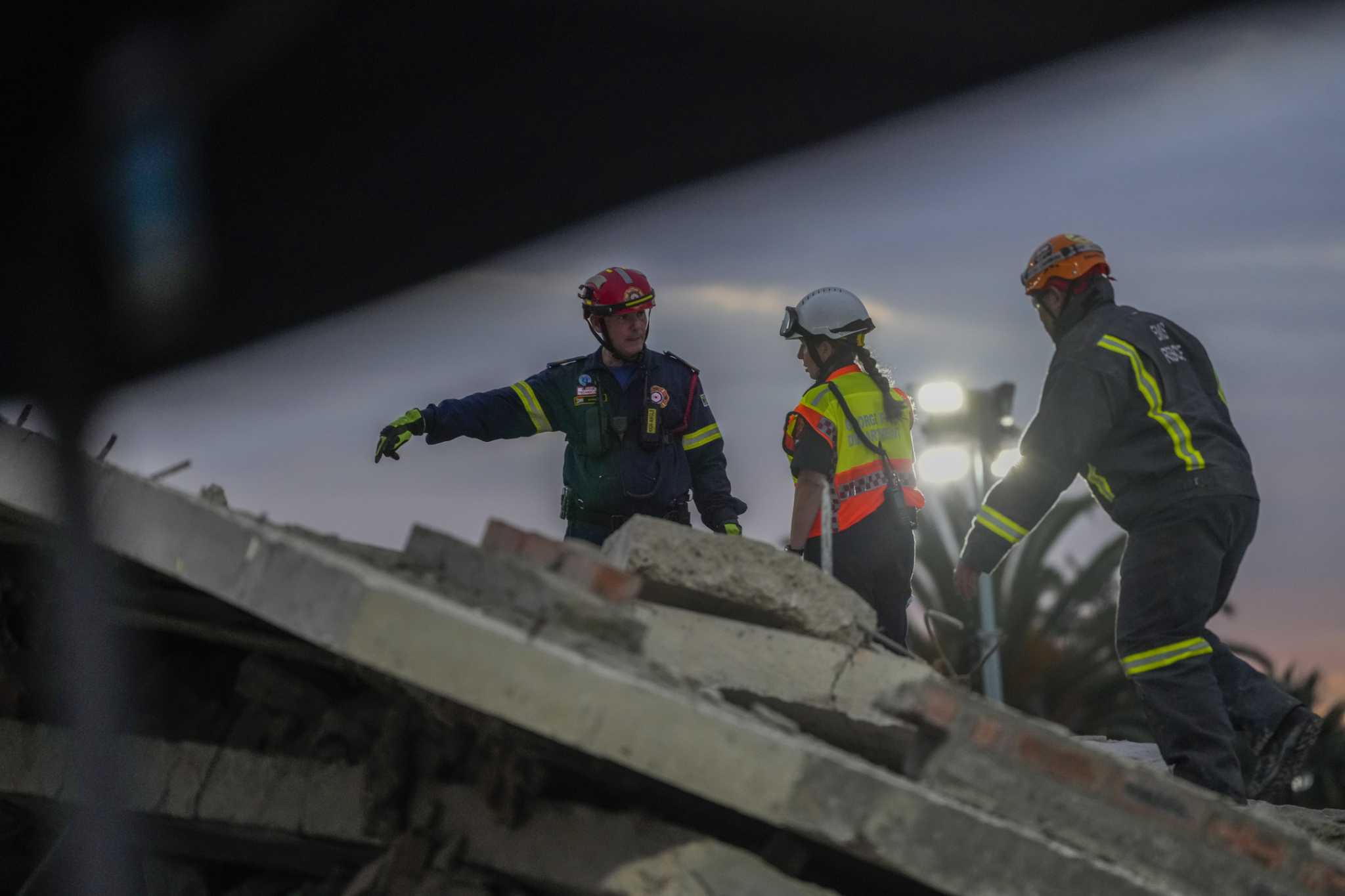 Dozens still missing after South African building collapse; 7 confirmed dead