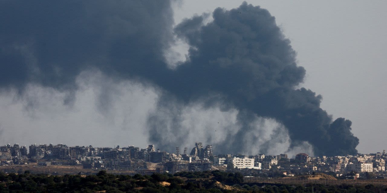 Fighting Flares Across Gaza Amid Push to Revive Israel-Hamas Talks