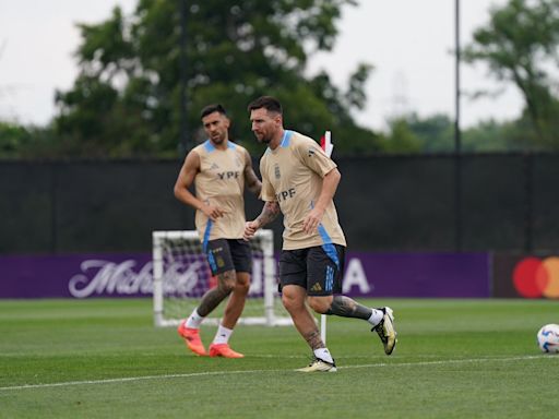 La selección volvió a entrenarse en Nueva Jersey, en la previa del cumpleaños de Messi y a la espera del equipo titular