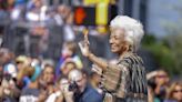 Las cenizas de Nichelle Nichols, actriz de "Star Trek", viajarán al espacio