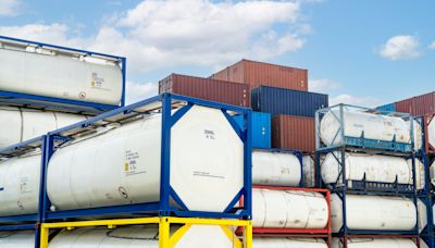 Streamline bulk liquid operations with control tower logistics management