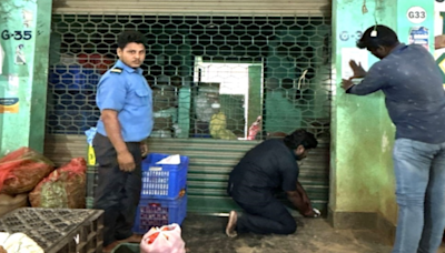 CMDA seals seven shops in Koyambedu market - Times of India