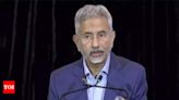 Jaishankar meets Qatar PM, reviews ties | India News - Times of India