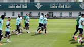 Pezzella y Chimy Ávila entrenan con el grupo y tienen opciones de jugar ante la Real Sociedad