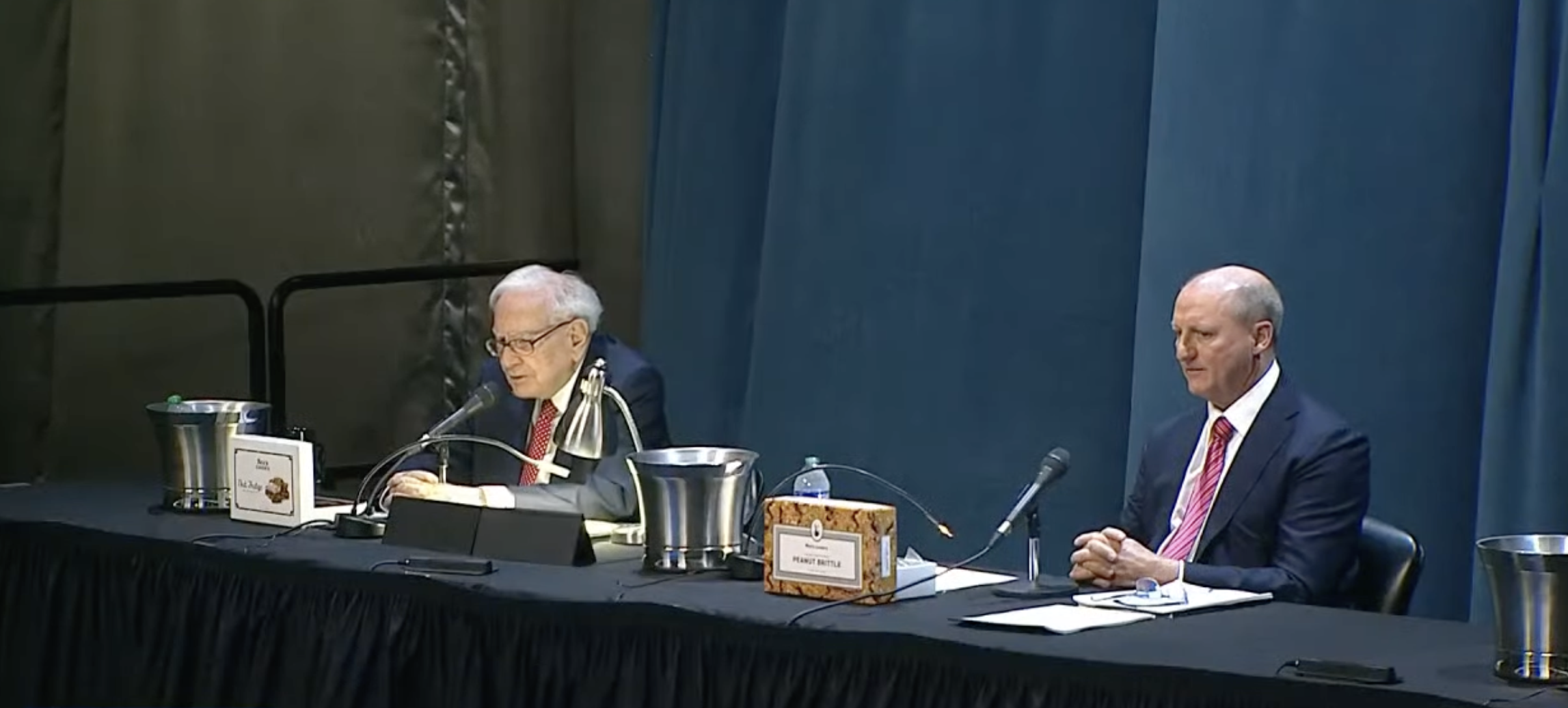 Berkshire Hathaway annual shareholders meeting: Warren Buffett meets shareholders for first time since Charlie Munger's death