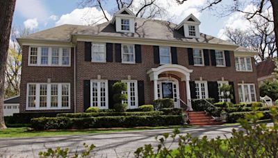 'Home Alone' house being sold. Swinging paint cans not included