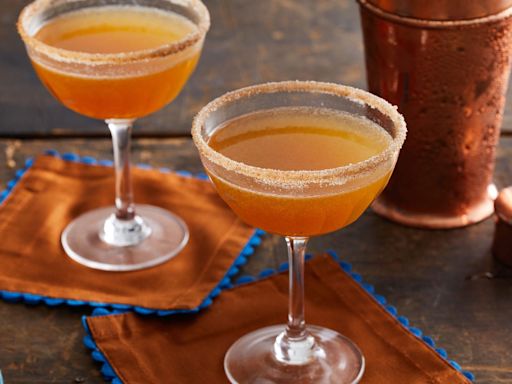 Pour a Glass of Pure Fall Flavor: Pumpkin Spice-and-Brandy Cocktail