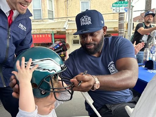 Lighter and Hungrier, Eagles All-Pro Steps Into Public For First Time Since Retiring