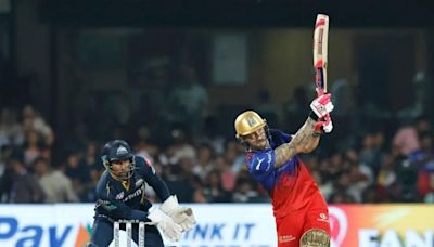 IPL 2024, RCB vs GT: Faf du Plessis Breaks Chris Gayle's Record in Powerplay - News18