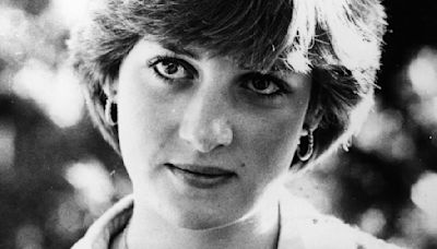 Lady Diana Spencer Made This Telling Change to Her Wedding Vows to Prince Charles After Discovering He Was ...