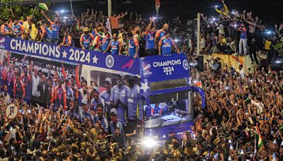 Team India arrive home in style: How Mumbai gave Indian cricket another memorable night