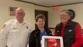 Alliance Lions donate AED to city Parks Department