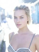 Margot Robbie