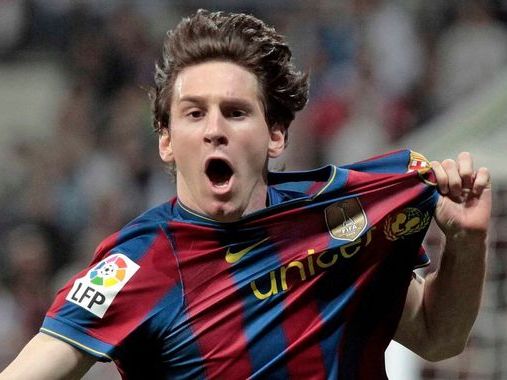 Lionel Messi: Napkin that sealed football legend's move to Barcelona sells for £762,000