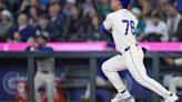 Leo Rivas, 999th player to appear for Mariners, triples in first at-bat