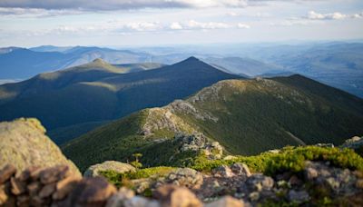 New Hampshire hiker rescued after crawling nearly half a mile with 'severely broken leg'