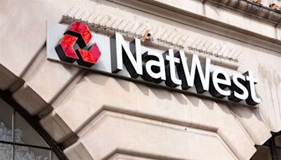 NatWest apologises to customers after mobile and online banking suffer outages