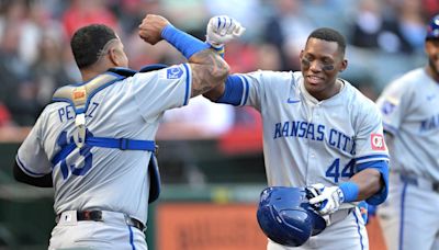 Kansas City Royals offense erupts in win over Angels. The defense had highlights, too
