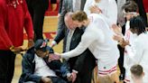 Ex-Wisconsin assistant coach Howard Moore gets standing ovation at game after 2019 car wreck