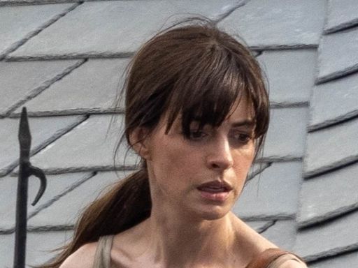 Anne Hathaway films Flowervale Street action scene on the roof