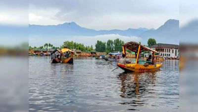 24 hours in Srinagar: Places to cover and things to do