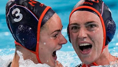 Olympic bronze medal for women's water polo decided by goal with under 1 second left