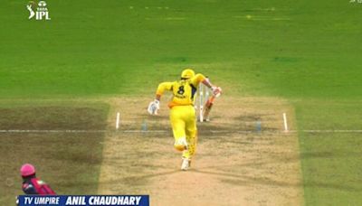 Jadeja out for obstructing field! Netizens say ‘finally some good umpiring’