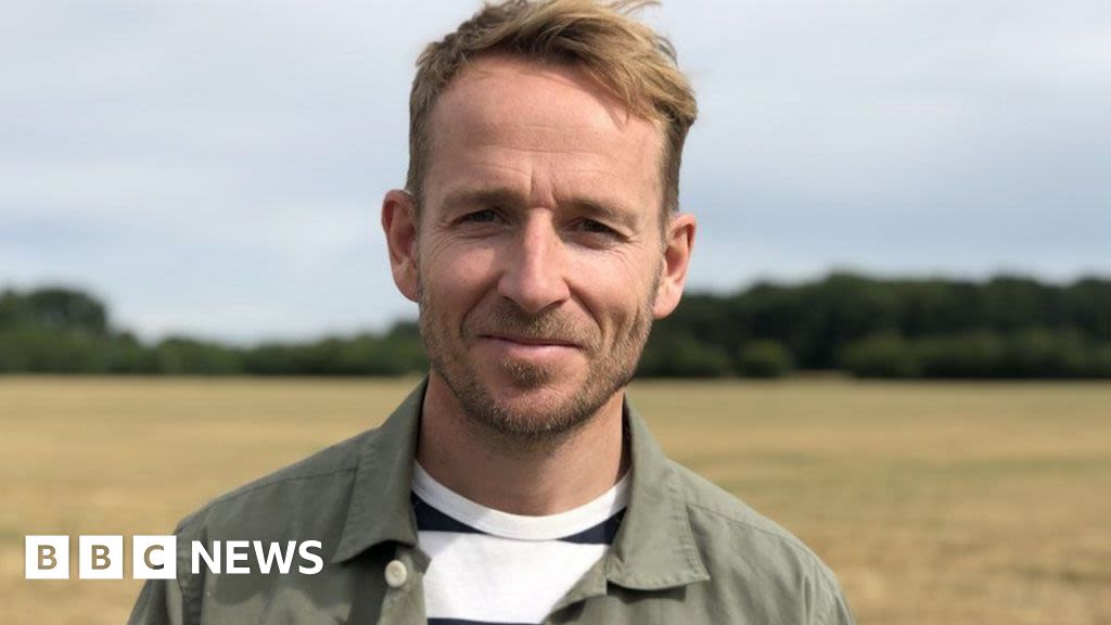 TV's Jonnie Irwin remembered at cricket match