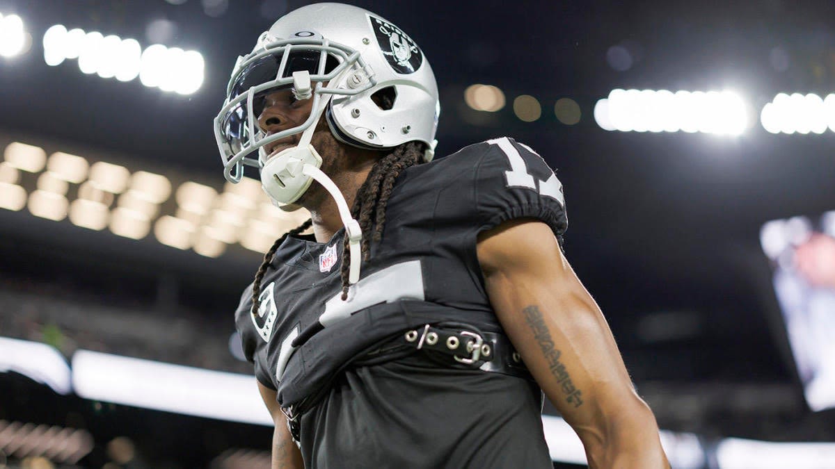 Davante Adams' agents call recent trade rumors involving Raiders star WR 'baseless, unfounded speculation'