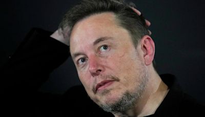 Las batallas de Elon Musk contra el estrés crónico: del insomnio severo a vomitar por nervios