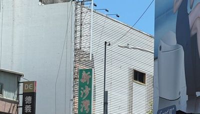 「台南槍手躲這裡」高雄兩分局警力急奔旅館臨檢全傻眼