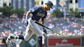 Mariners stop 4-game slide with victory over the Nationals