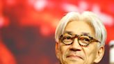 La última actuación de Ryuichi Sakamoto, captada por su hijo en "Opus", se muestra en Venecia