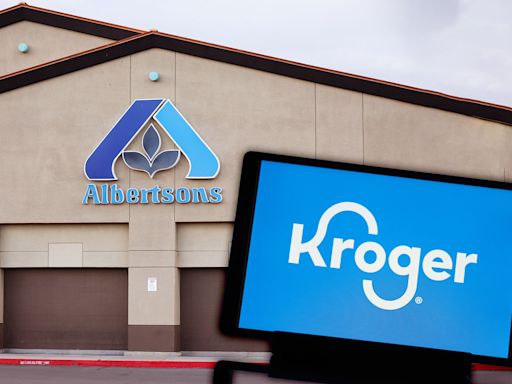 Kroger, Albertsons announce plans to sell hundreds more stores to gain merger approval