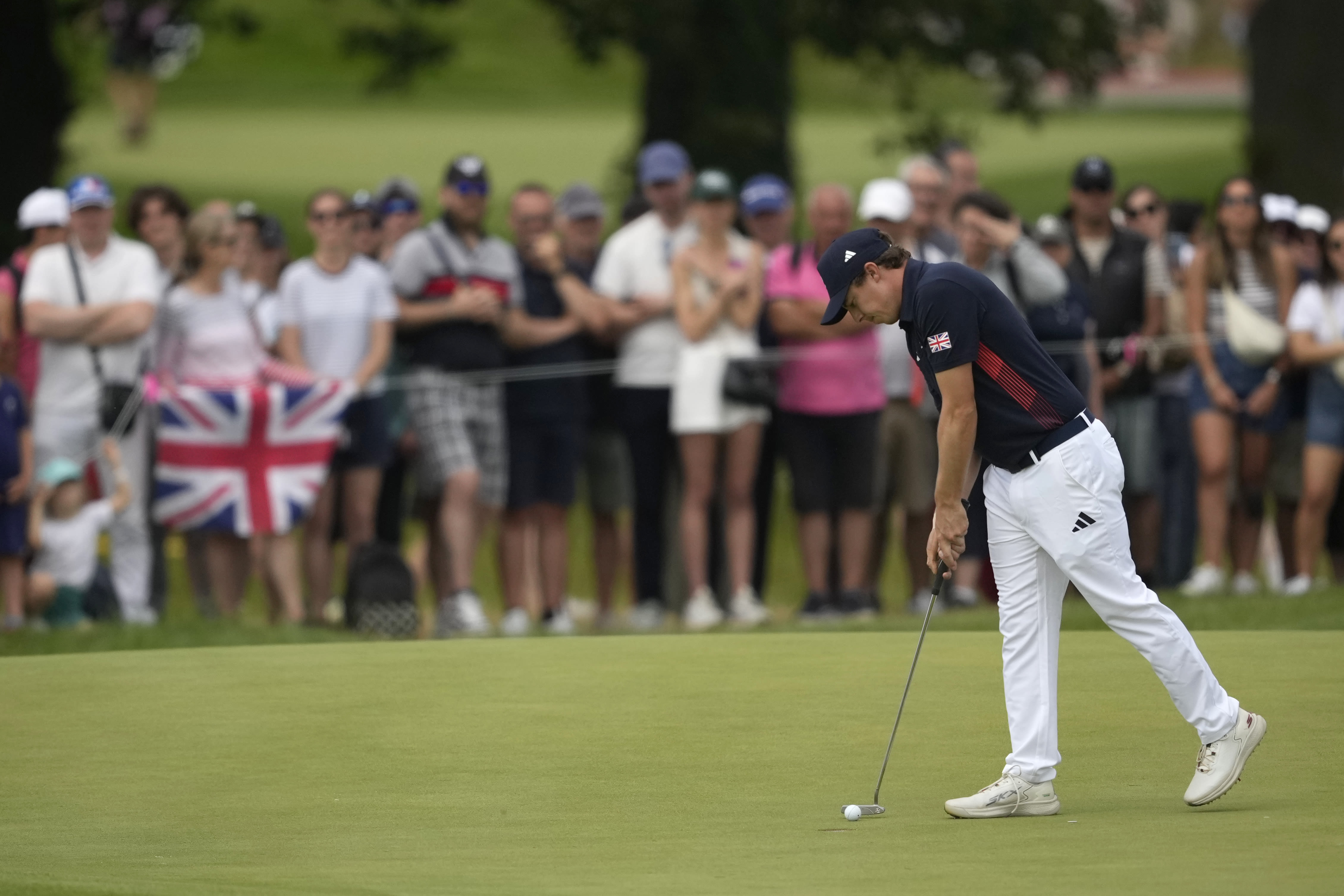 Matt Fitzpatrick withdraws with a thumb injury and an 81 at the Paris Olympics