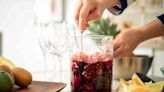 8 Tips From Mixologists That Will Help You Shake (or Stir) the Best Cocktails