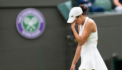 Wimbledon: Madison Keys walks off in tears after retiring due to leg injury late against Jasmine Paolini