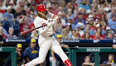 Bohm ties game with homer in 8th, Castellanos doubles in 10th, leading Phillies past Brewers 2-1