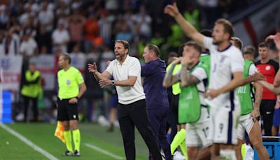 ¿A qué equipos ha dirigido Southgate y cuál es su carrera como entrenador?