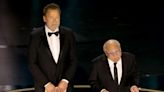Arnold Schwarzenegger & Danny DeVito Turn ‘Twins’ Oscars Reunion Into Batman-Bashing