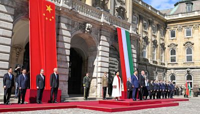 In Budapest, Xi Hails a ‘Deep Friendship’ With Hungary