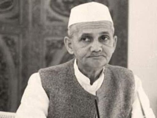 Lal Bahadur Shastri Jayanti 2024: Messages And Wishes To Share With Your Close Ones On This Day