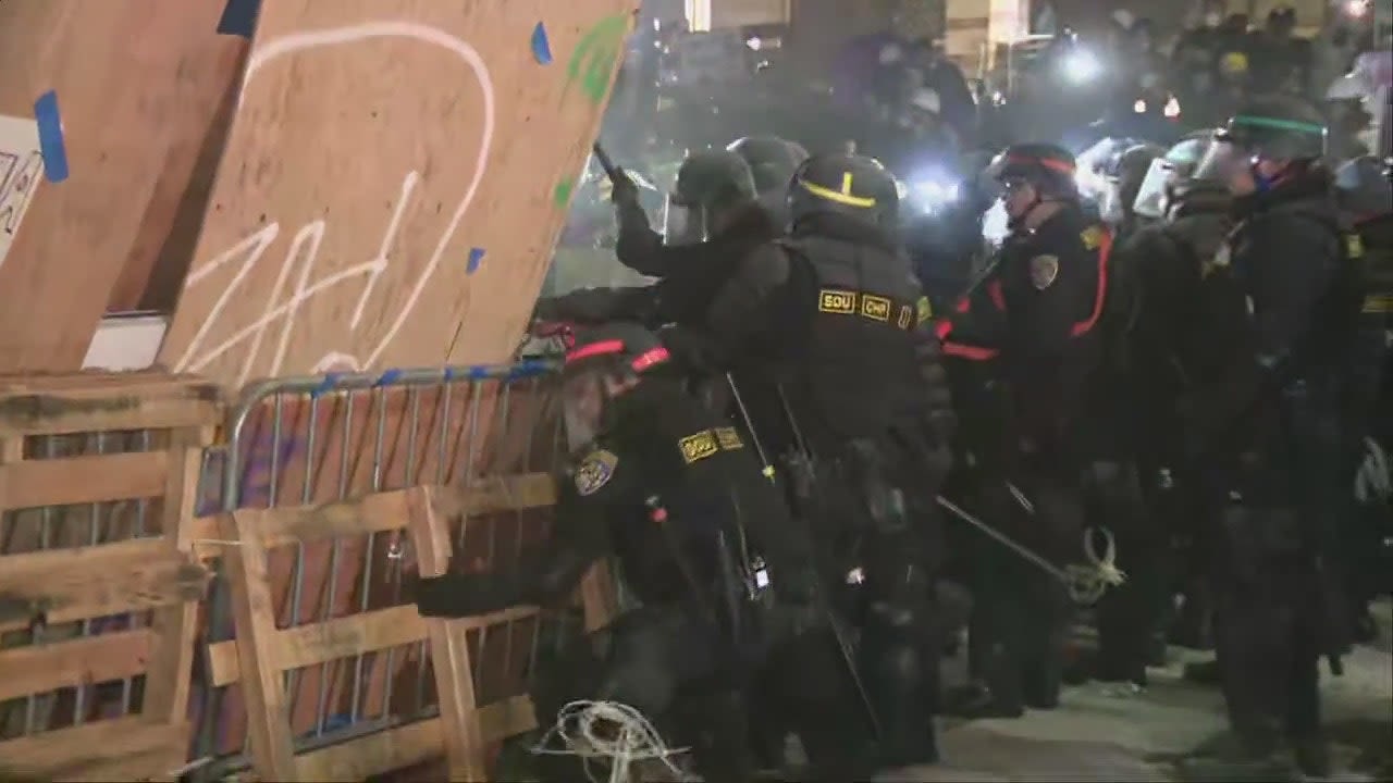 Watch live: Police move in to clear UCLA pro-Palestinian encampment