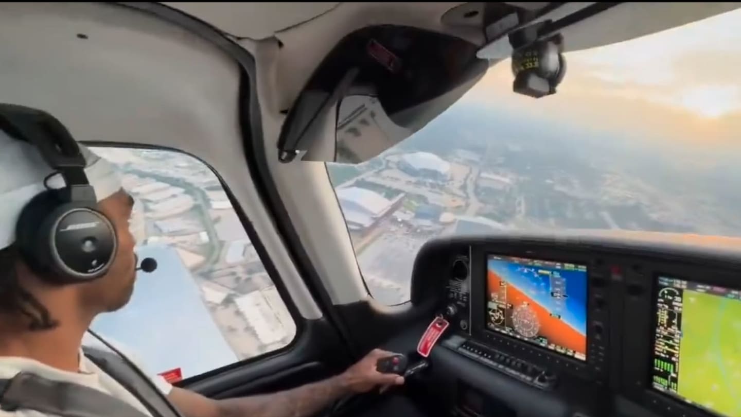 VIDEO: Cowboys WR/licensed pilot Brandin Cooks flys himself in for OTAs