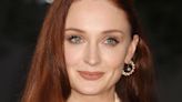 Sophie Turner évoque son divorce dans une publicité